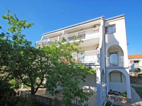 Отель Apartment Damir-3  Раб